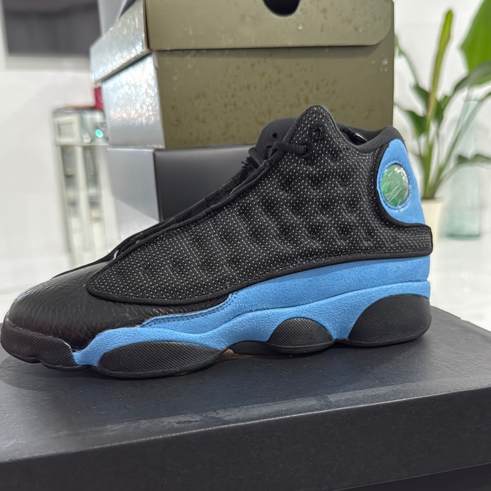 Air Jordan 13 Retro Black and Blue Sneakers